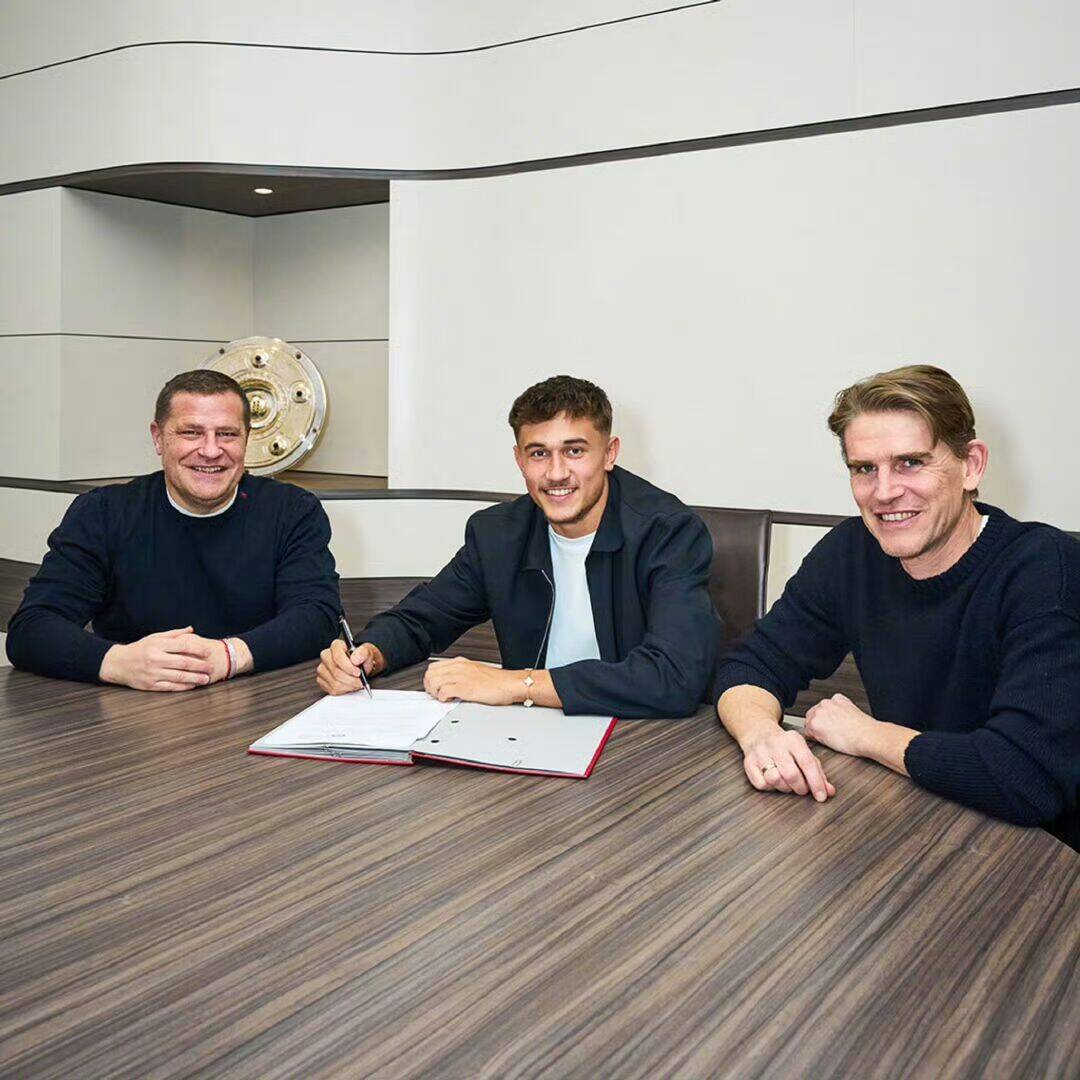 金年会拜仁新援比绍夫本赛季创造29次机会，五大联赛U19仅少于亚马尔