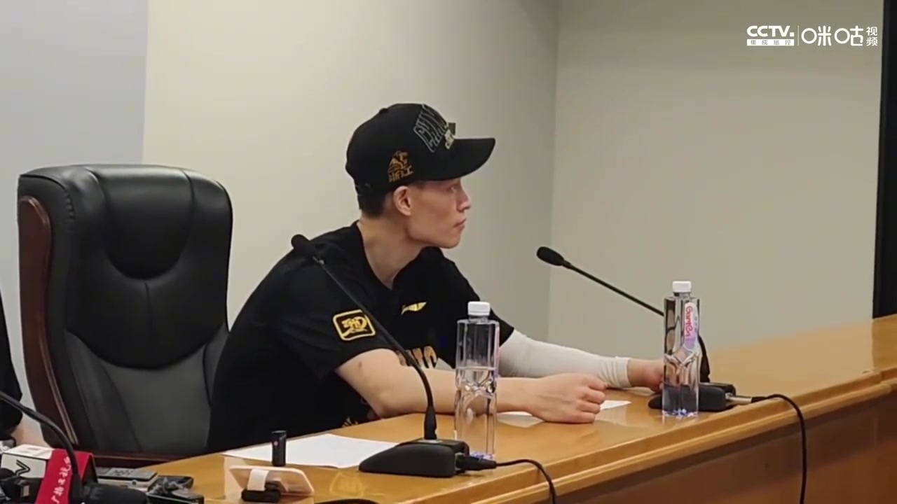 金年会林秉圣调侃：陈盈骏今晚可能不接我电话 望场上多切磋场下多交流