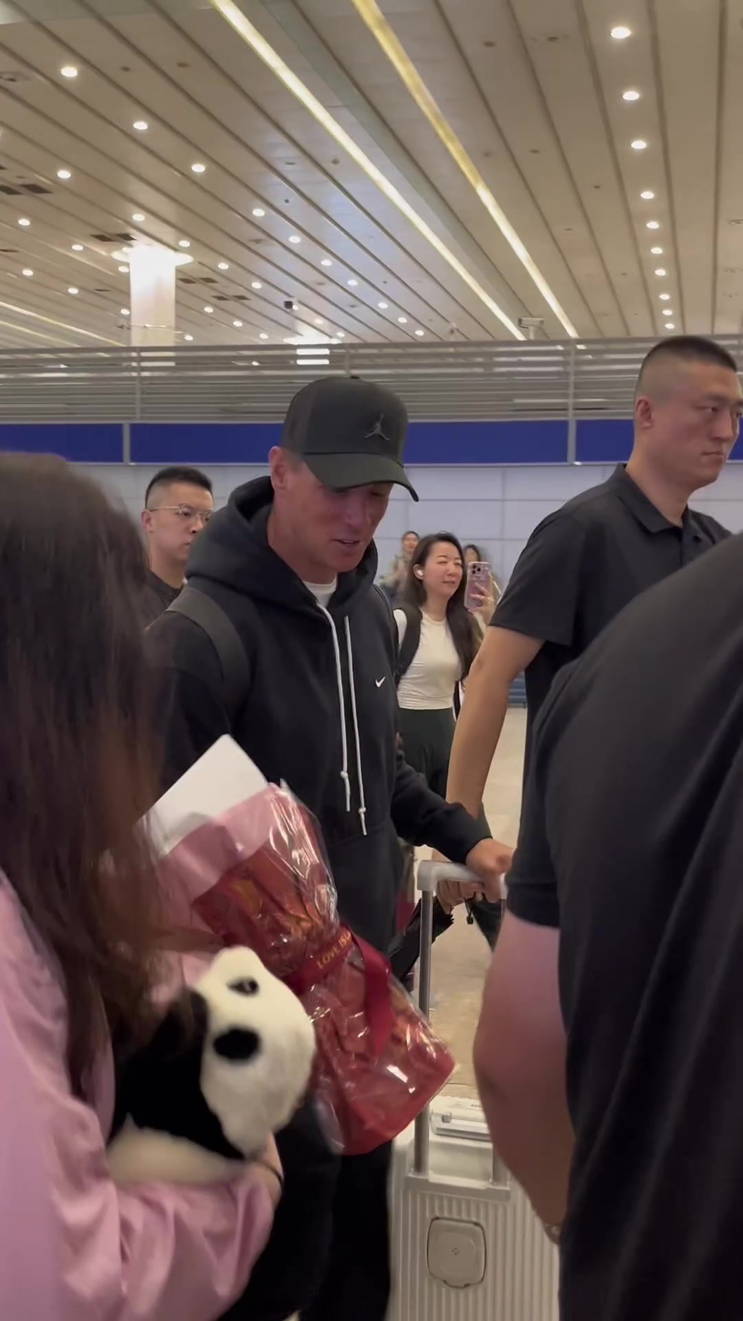 金年会千呼万唤始出来！绿茵时刻带您直击托雷斯中国行第一现场！